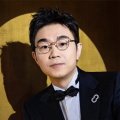 基德曼《铁路人》曝人物海报 铁路苦工战后复仇 2013-11-07 由科林·费斯、妮可·基德曼主演的《铁路人》日前曝光了五款人物海报。